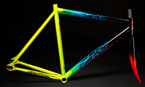 Heavy Pedal推出死飞车架Zephyr