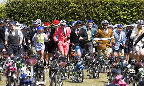 现场直击：穿着西装玩竞速 2013 Brompton 世界锦标赛 BWC